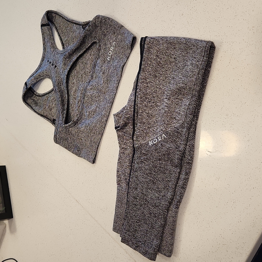 KORA (now ACTA) sports bra and leggings. Matching set.
